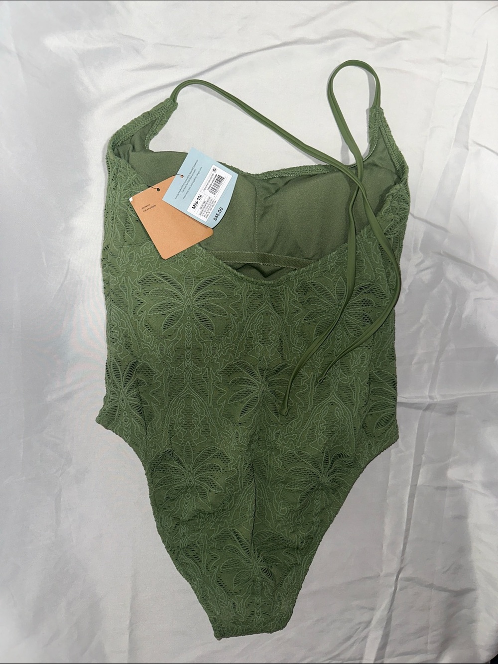 Shade & Shore Olive Green Lace Halter Crop Top - Picture 3 of 3